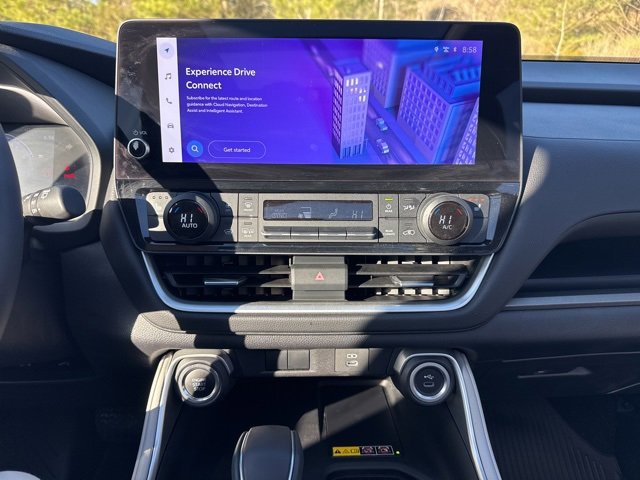 Used 2025 Toyota Grand Highlander AWD image 22