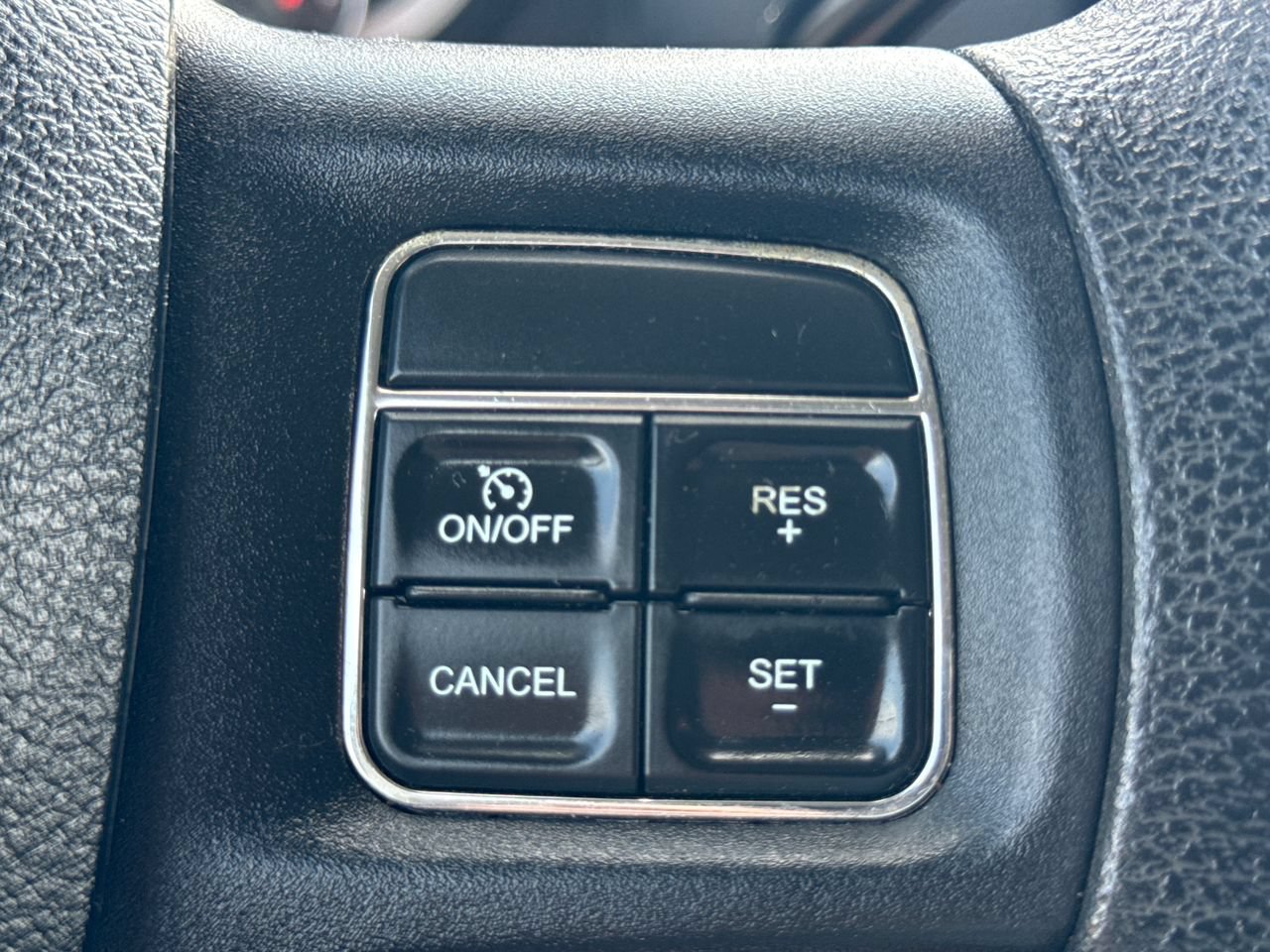 Used 2016 RAM 2500 SLT AWD/4WD image 27