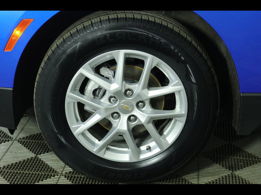 Used 2024 Chevrolet Equinox LT AWD/4WD image 8