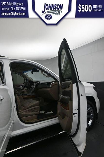 Used 2016 Chevrolet Suburban LTZ AWD/4WD image 14