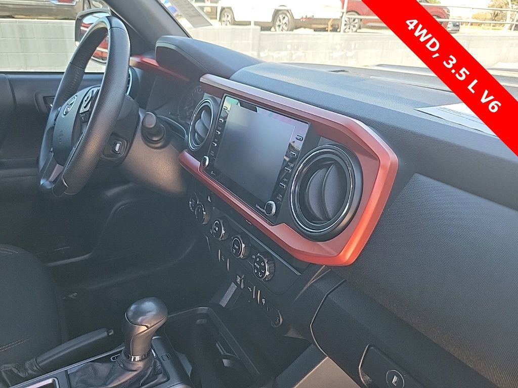 Used 2020 Toyota Tacoma TRD Sport image 38
