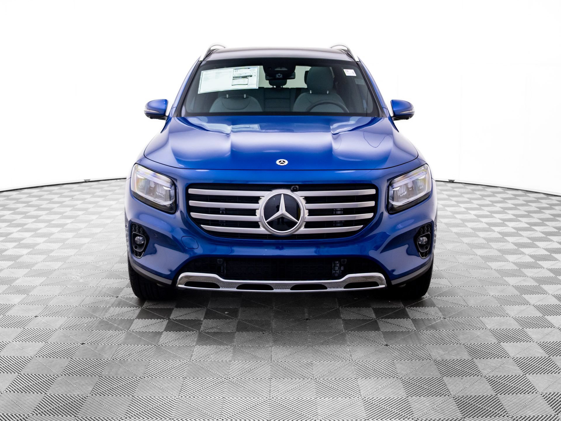 New 2026 Mercedes-Benz GLB 250 4MATIC image 9