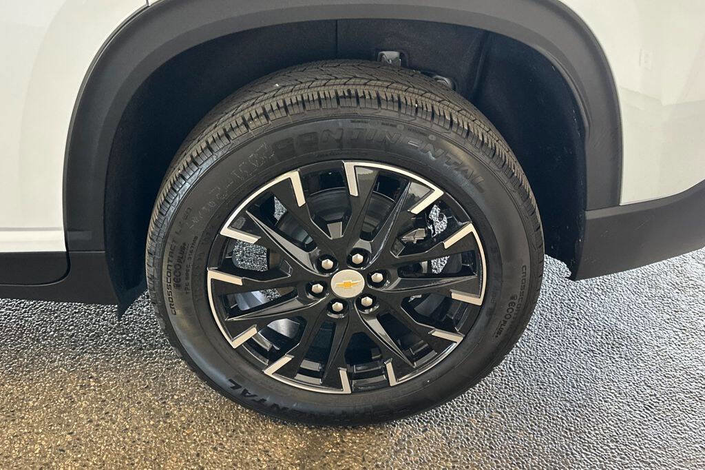 New 2026 Chevrolet Traverse LT w/ Sun and Wheel Package image 21