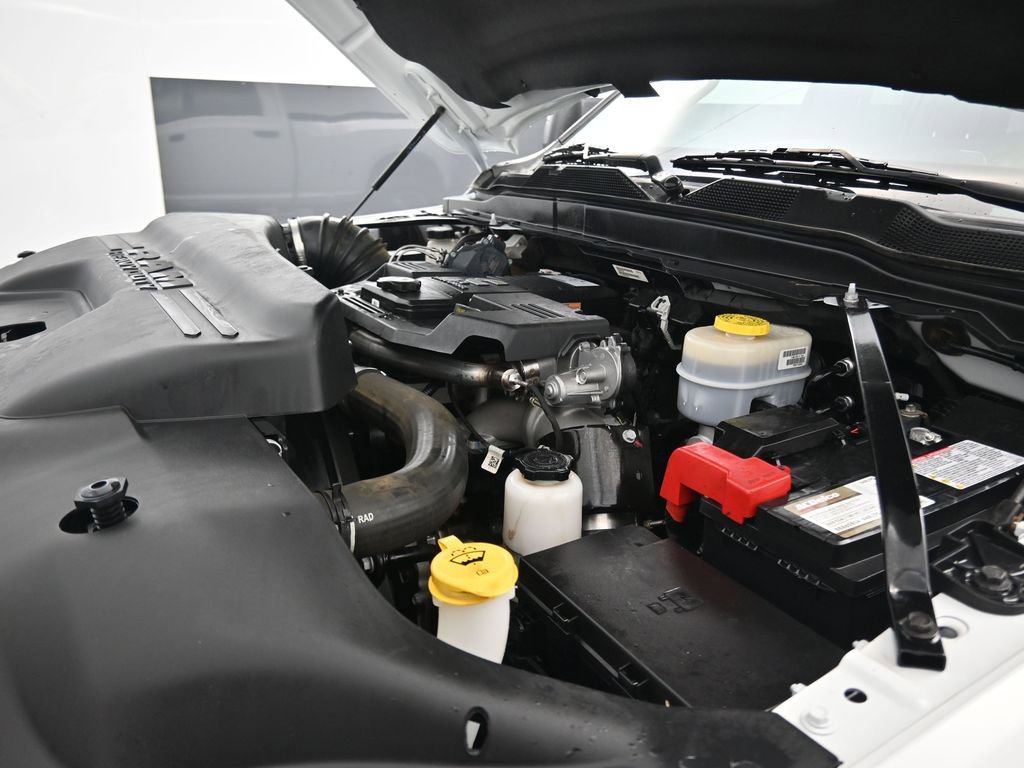 Used 2024 RAM 3500 Big Horn image 13