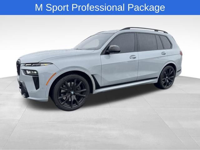 Used 2024 BMW X7 M60i w/ Executive Package image 7