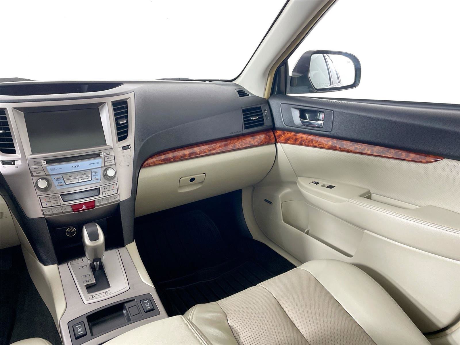 Used 2012 Subaru Outback 3.6R Limited image 25