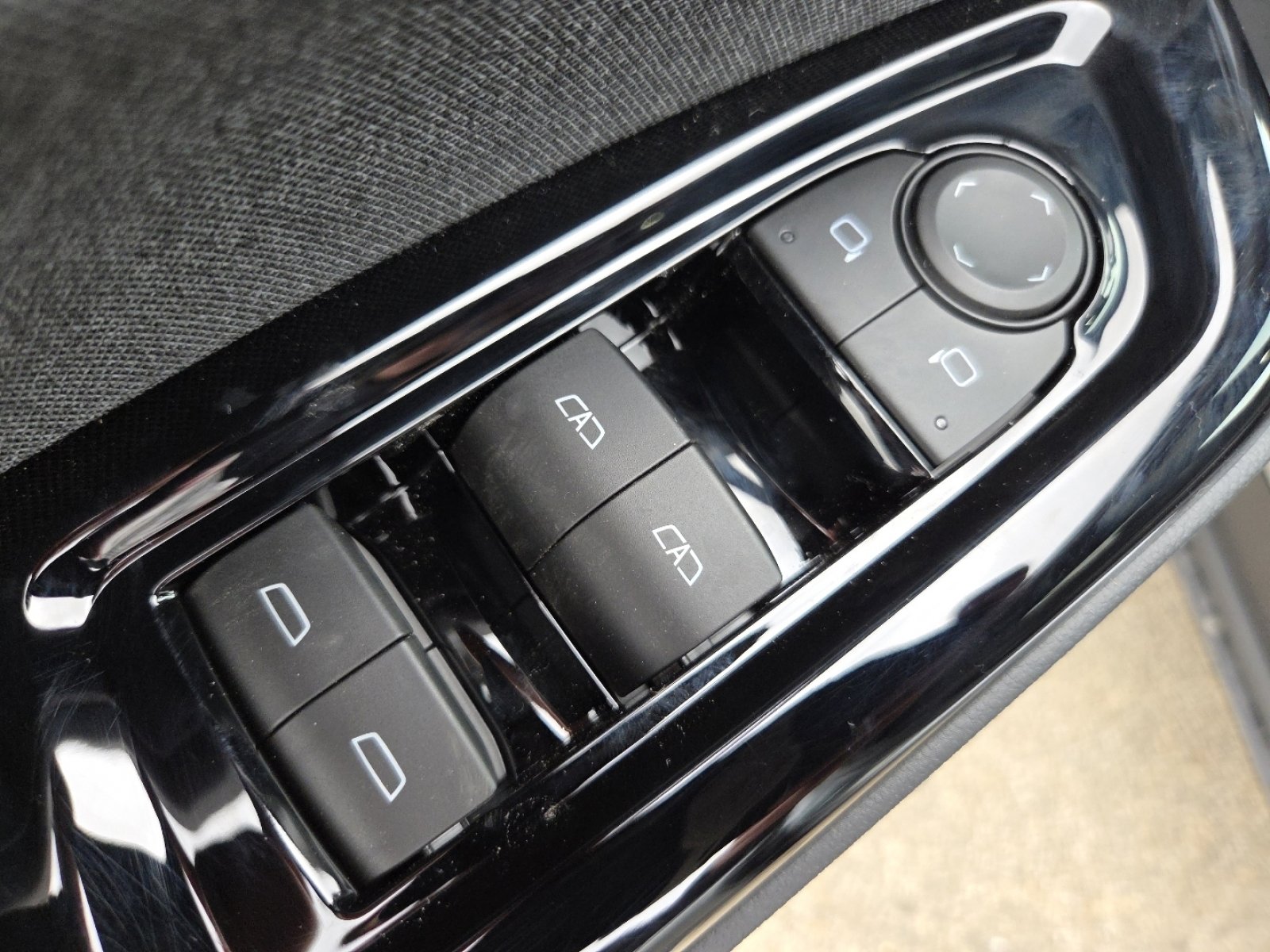 New 2026 Honda Prologue EX image 26