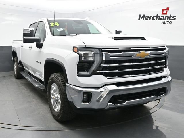 Used 2024 Chevrolet Silverado 2500 LTZ image 1
