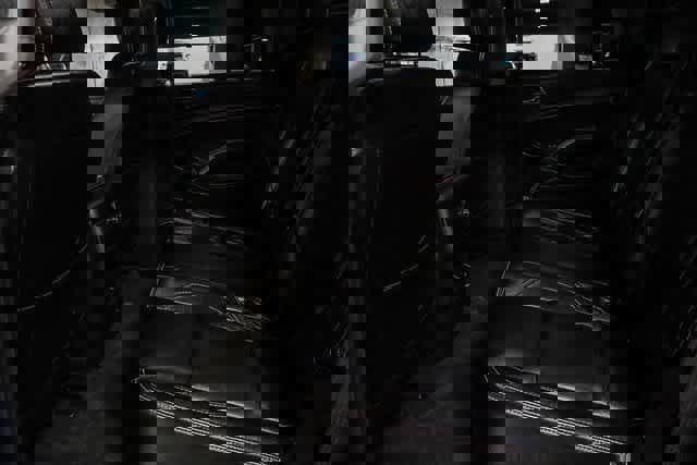 Used 2018 GMC Yukon SLE image 20