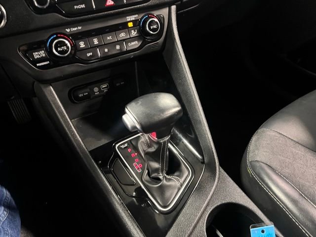 Used 2018 Kia Niro EX image 29