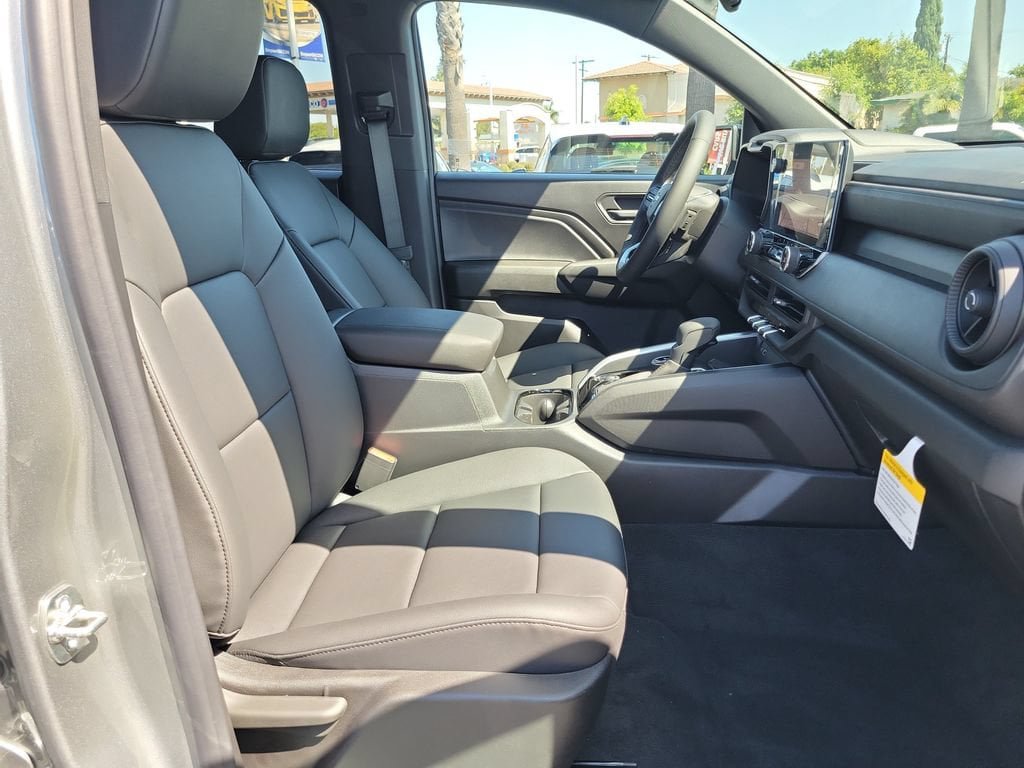 New 2026 Chevrolet Colorado Trail Boss AWD/4WD image 17