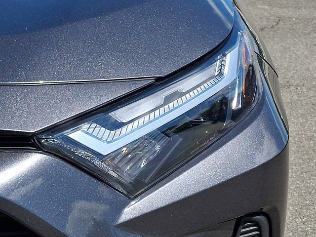 Certified 2023 Toyota RAV4 LE AWD/4WD image 9