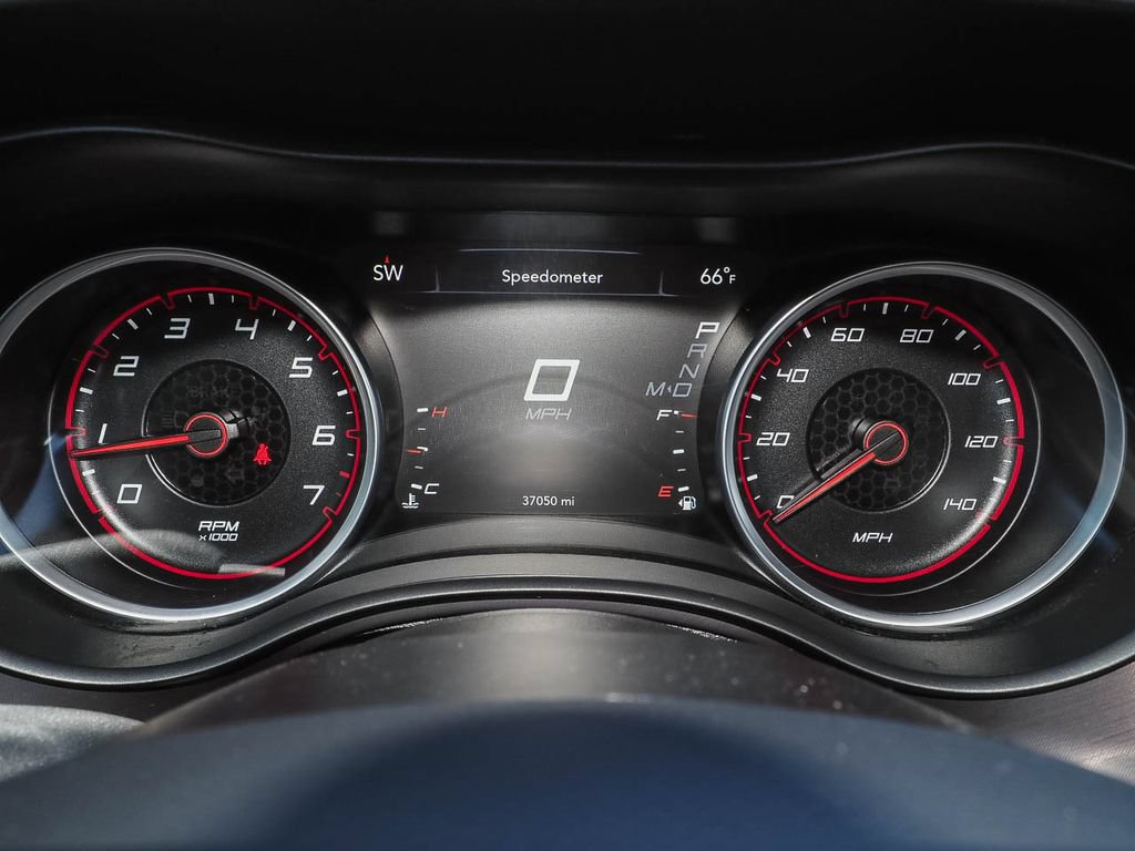 Used 2022 Dodge Charger SXT AWD/4WD image 15
