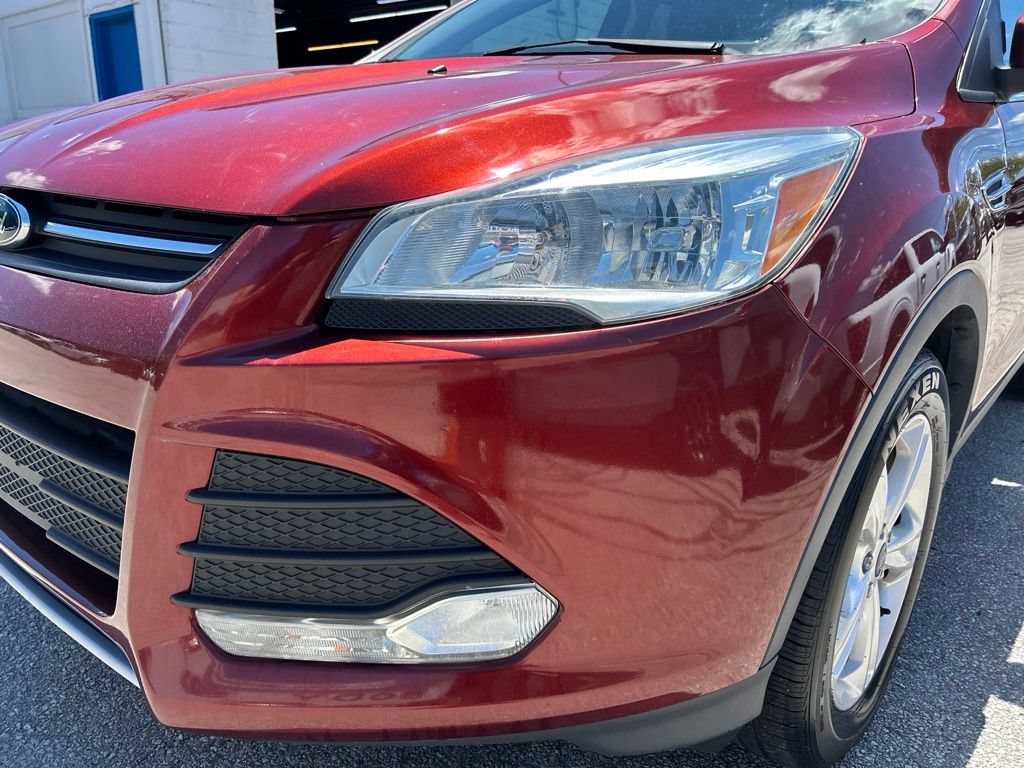 Used 2015 Ford Escape SE FWD image 6
