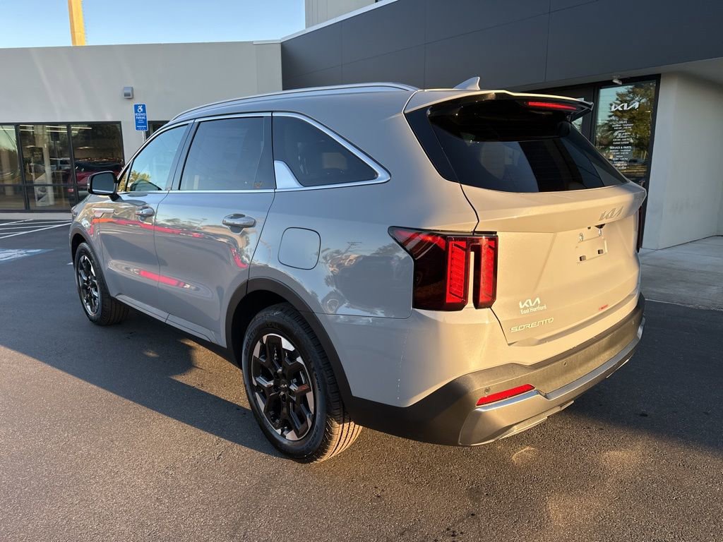 New 2026 Kia Sorento S w/ S Panoramic Sunroof Package image 8