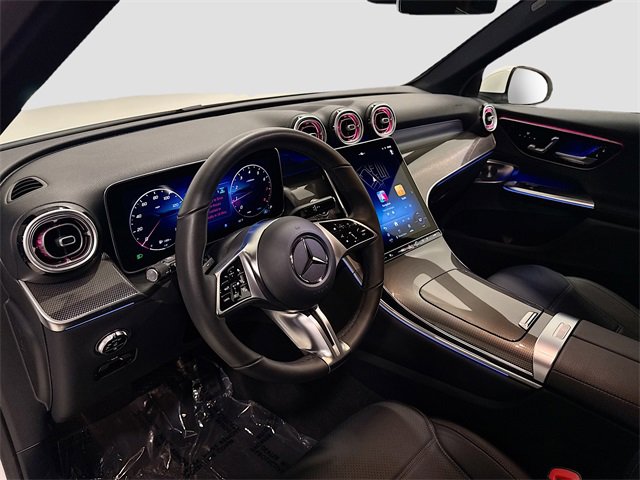 Certified 2025 Mercedes-Benz GLC 300 4MATIC image 9
