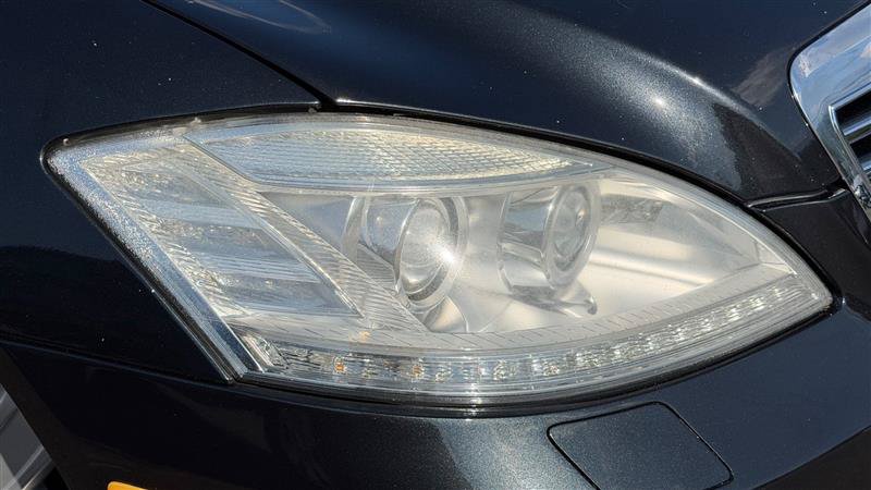 Used 2012 Mercedes-Benz S 550 4MATIC image 10