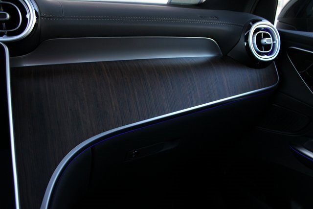 New 2025 Mercedes-Benz GLC 300 4MATIC image 27