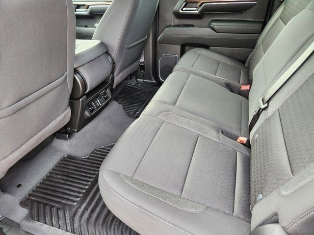 Used 2024 Chevrolet Silverado 1500 LT w/ Convenience Package II image 29