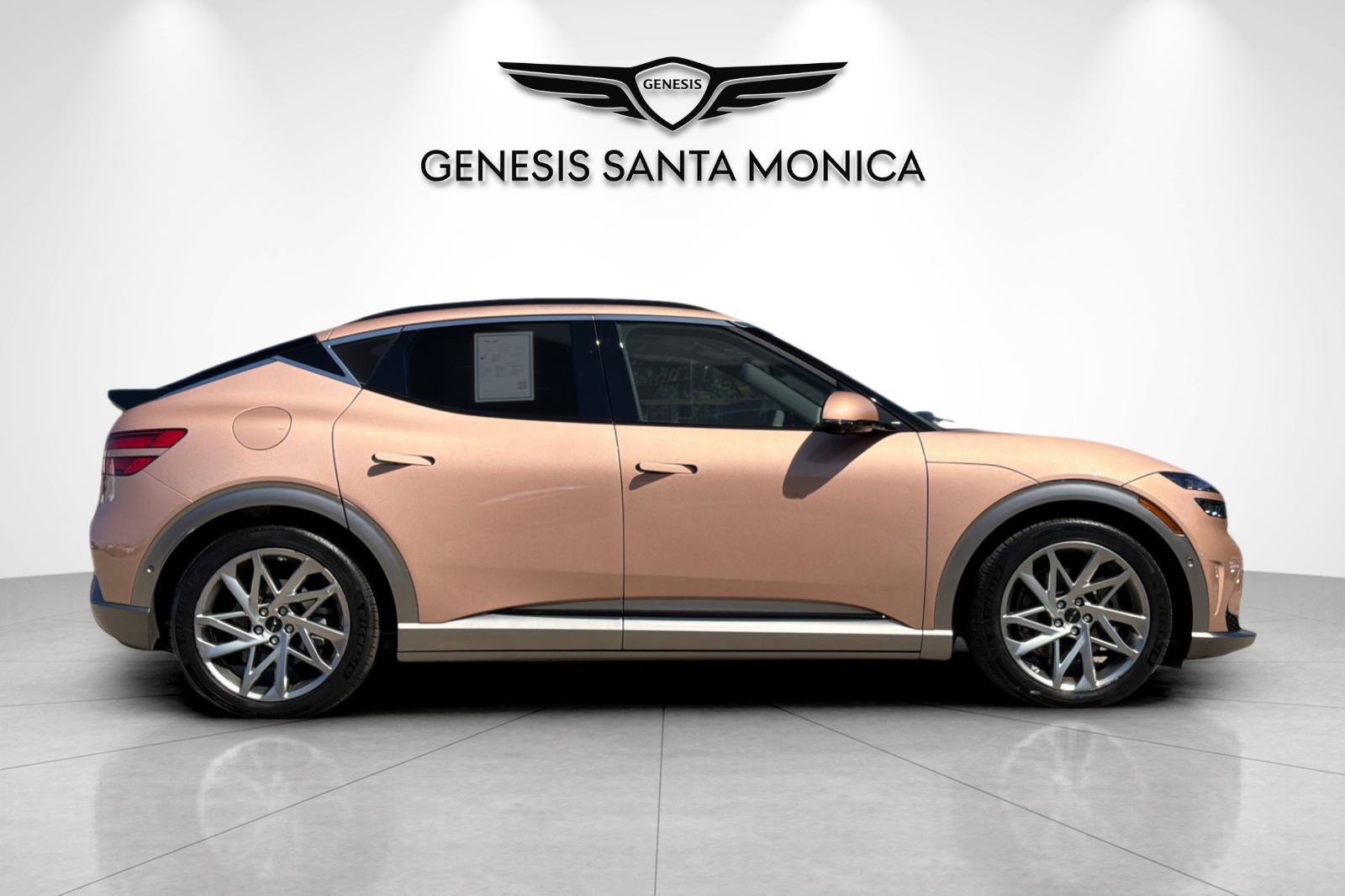 Used 2023 Genesis GV60 Advanced AWD/4WD image 4