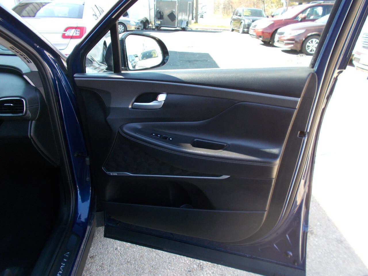 Used 2019 Hyundai Santa Fe Limited image 17