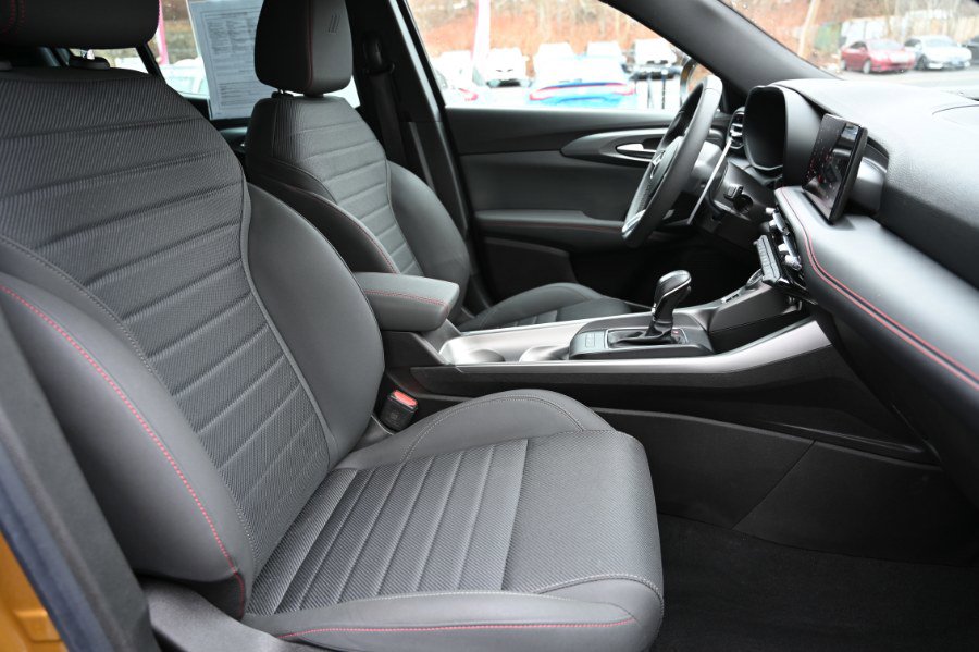 Used 2024 Dodge Hornet R/T image 18