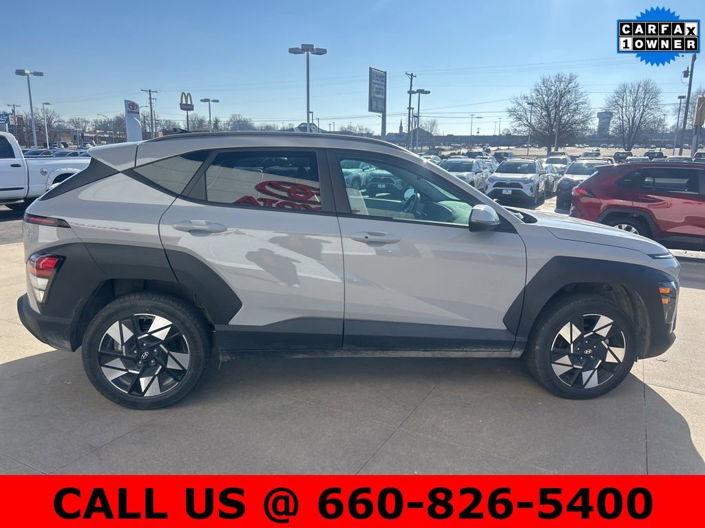 Used 2024 Hyundai Kona SEL image 4