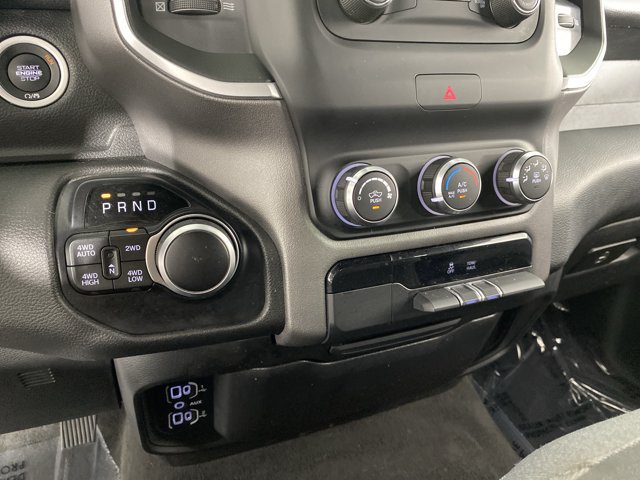Used 2021 RAM 1500 Big Horn AWD/4WD image 29