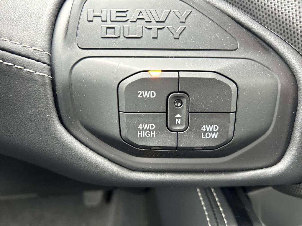 New 2026 RAM 3500 Limited AWD/4WD image 10