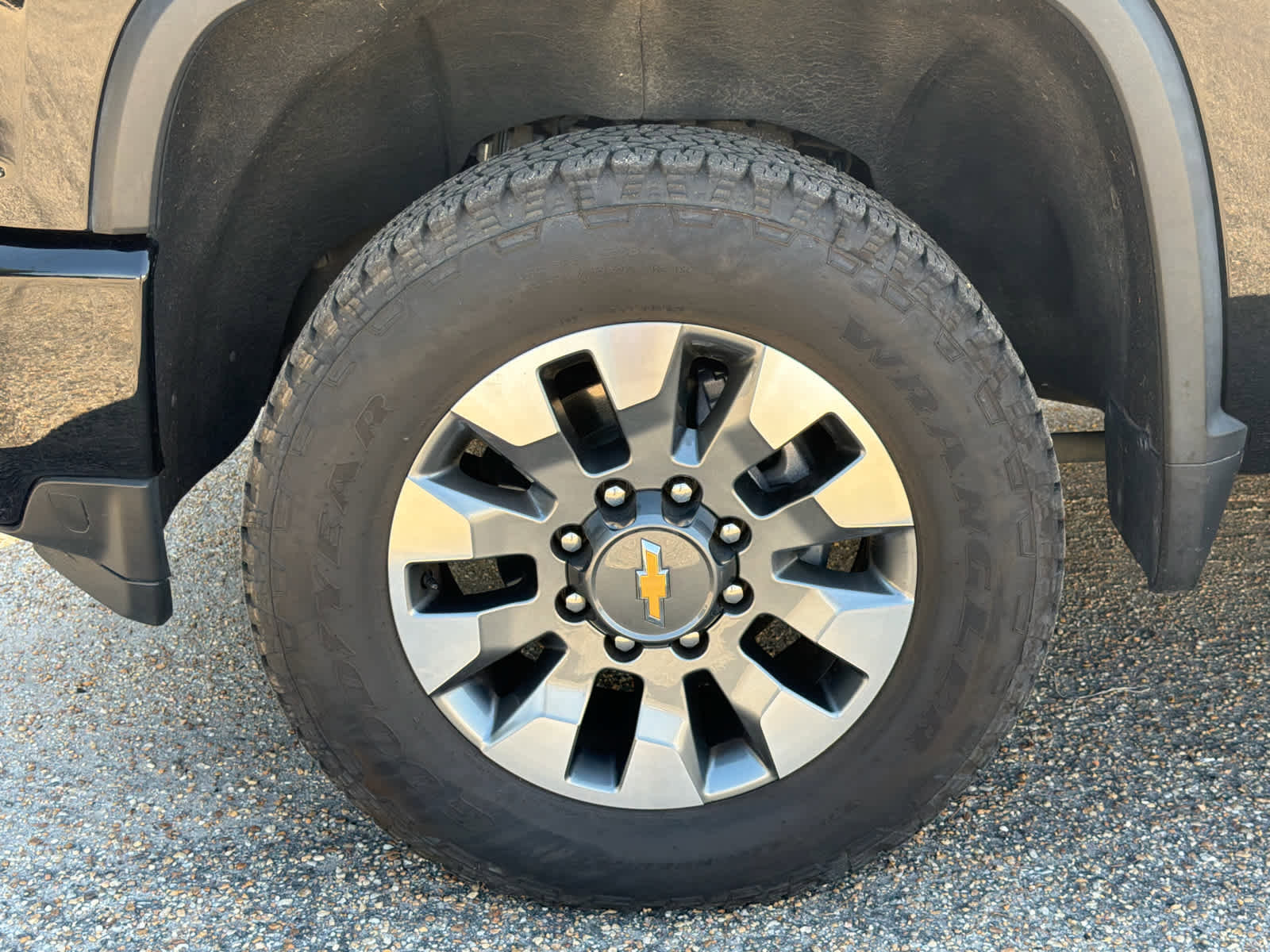 Used 2022 Chevrolet Silverado 2500 Custom w/ Custom Convenience Package AWD/4WD image 10