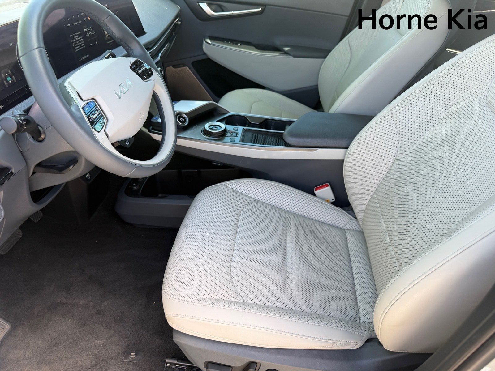 Certified 2023 Kia EV6 Wind w/ Wind Technology Package AWD/4WD image 13