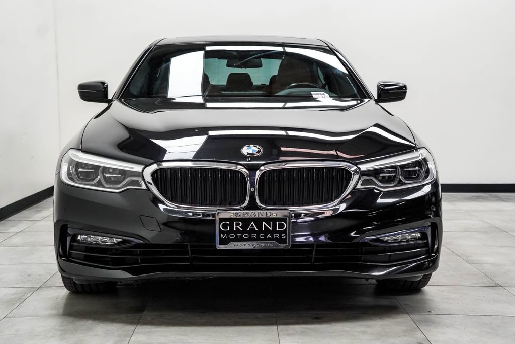 Used 2017 BMW 540i xDrive w/ Premium Package image 6