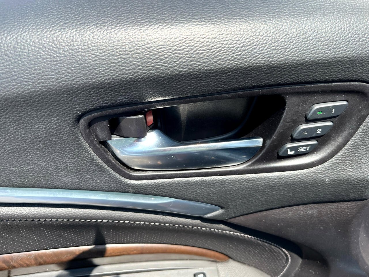 Used 2020 Acura MDX SH-AWD w/Technology Pkg image 21