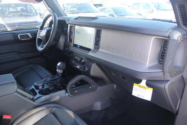 New 2026 Ford Bronco Outer Banks w/ Sasquatch Package AWD/4WD image 21