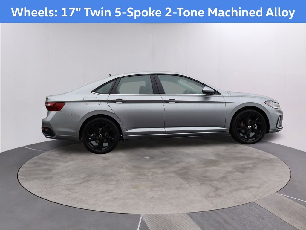 New 2026 Volkswagen Jetta SE image 9