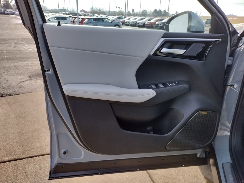 New 2026 Mitsubishi Outlander SE image 31