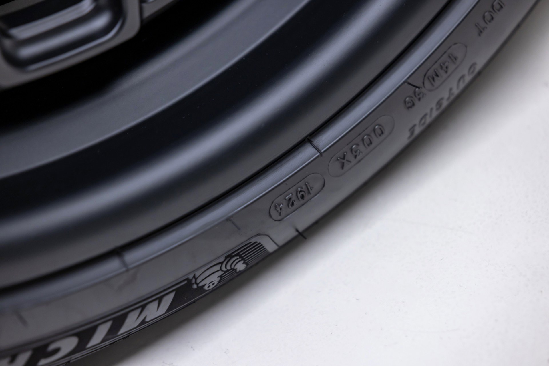 Used 2022 Lamborghini Huracan STO image 85