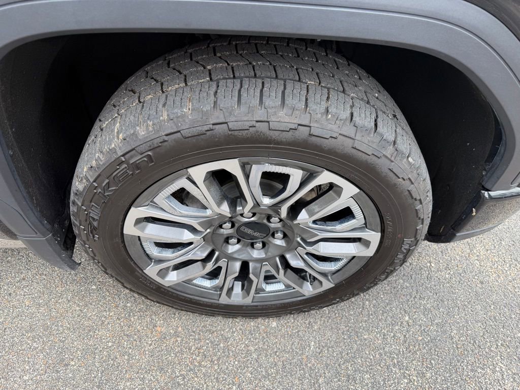 Used 2023 GMC Sierra 1500 Denali Ultimate image 9