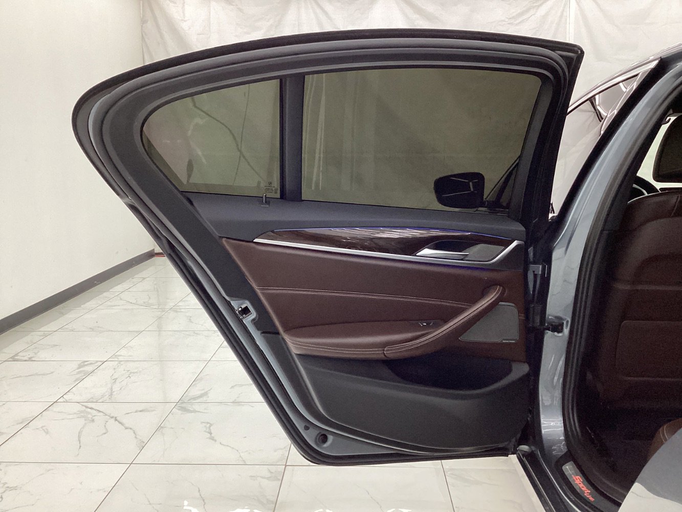 Used 2019 BMW 540i xDrive w/ Convenience Package image 24