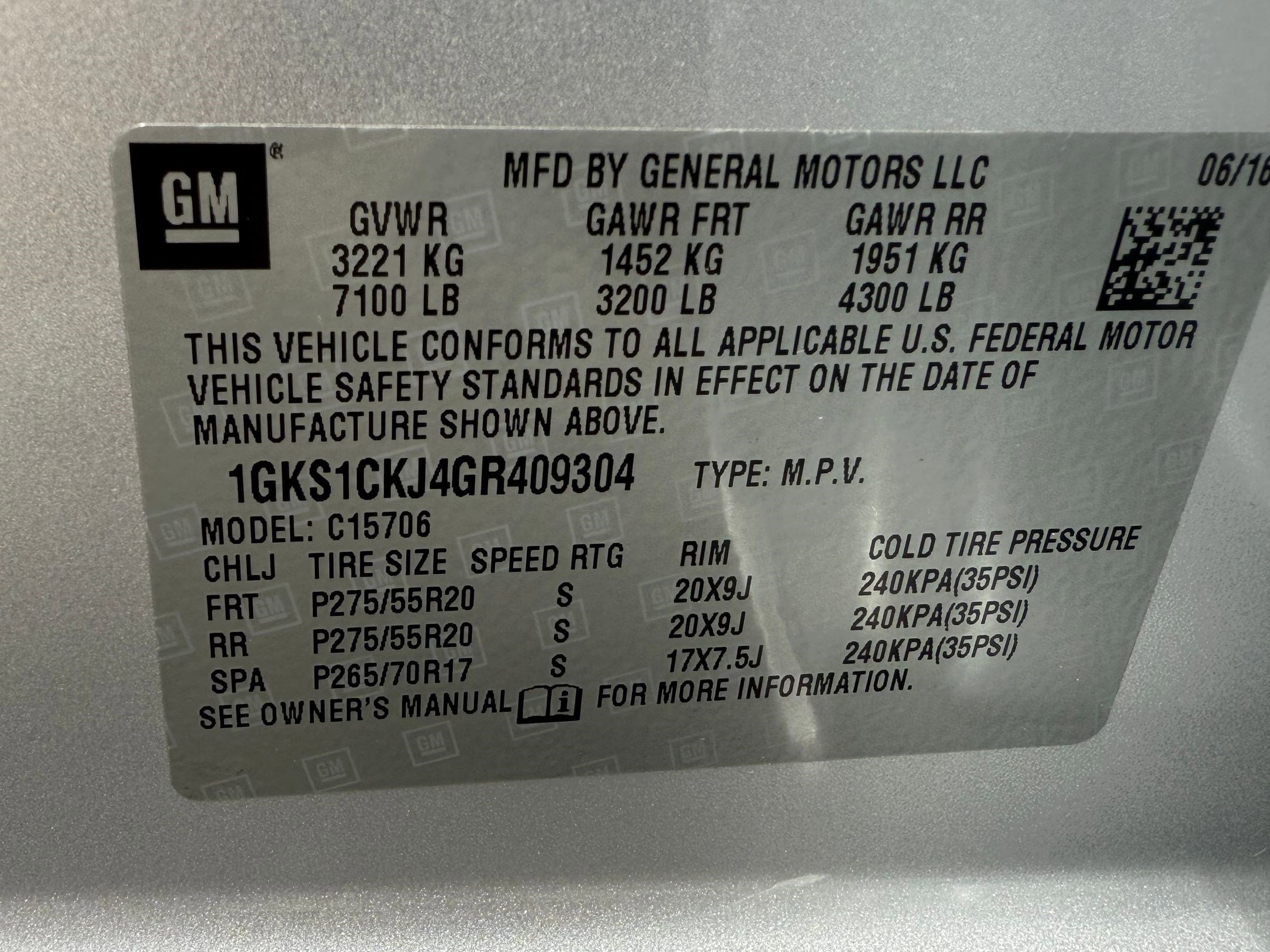 Used 2016 GMC Yukon Denali w/ Open Road Package image 21