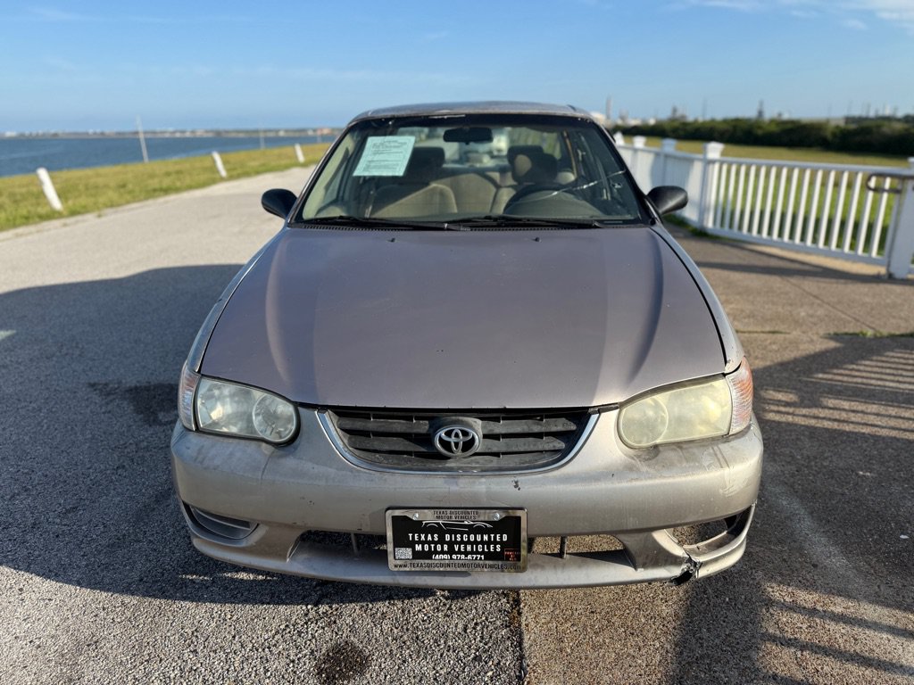 Used 2001 Toyota Corolla CE FWD image 2