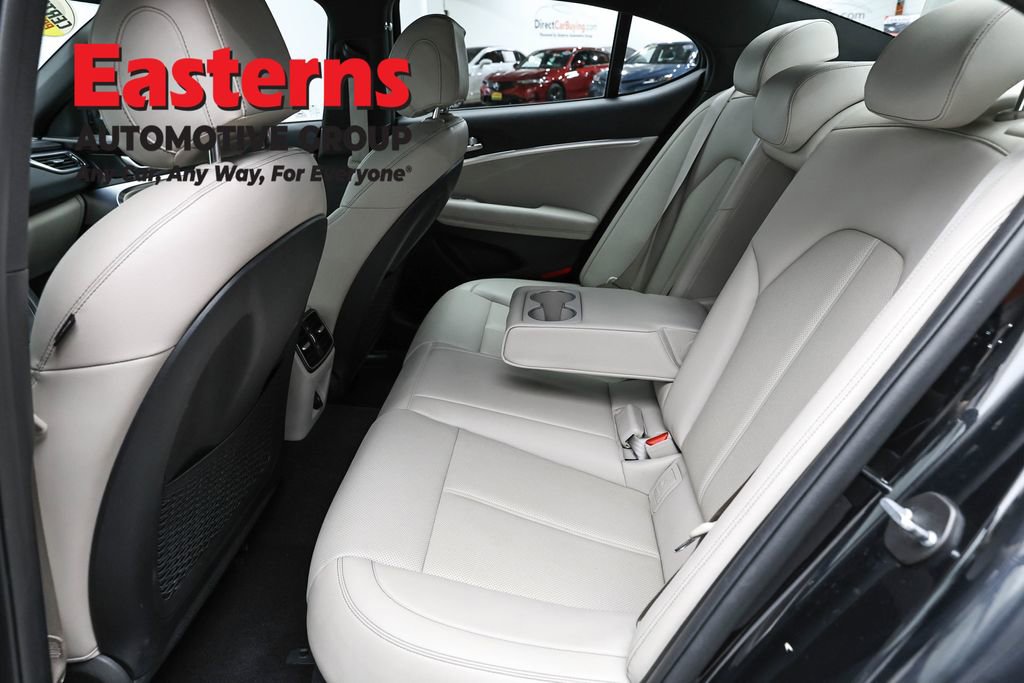 Used 2023 Genesis G70 2.0T AWD/4WD image 22