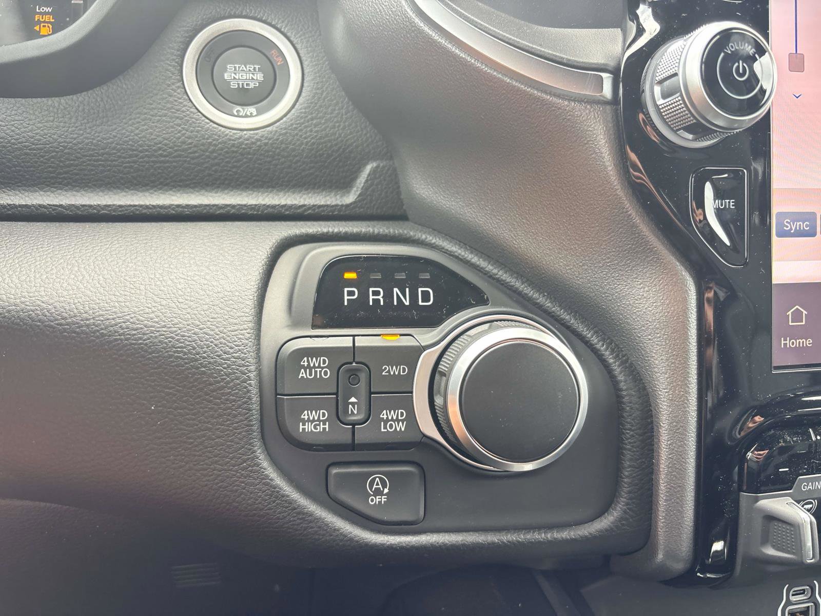 New 2025 RAM 1500 Big Horn image 12