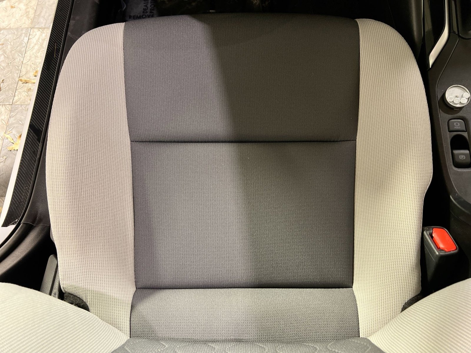 Used 2023 Toyota Corolla LE image 21