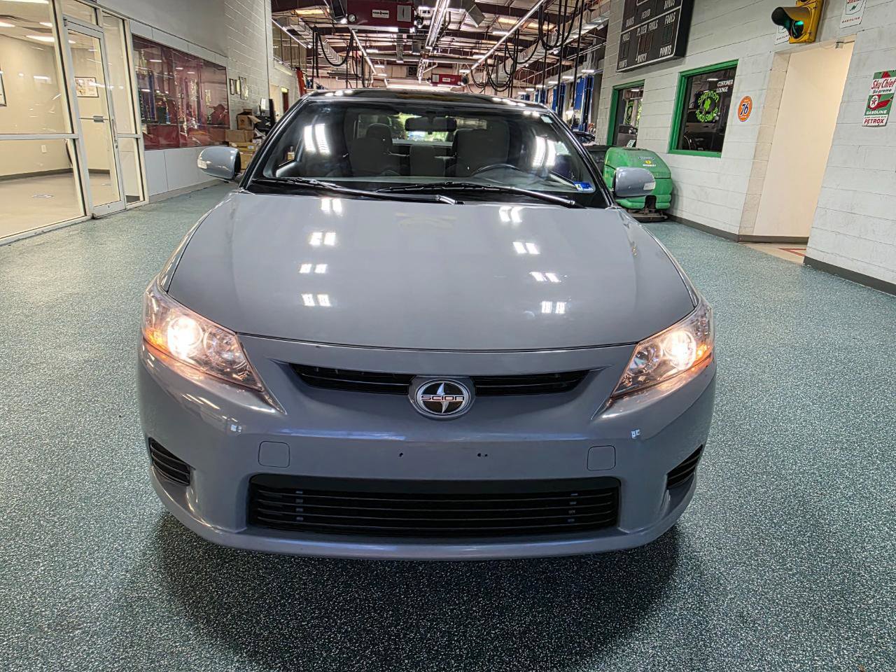 Used 2013 Scion tC image 3