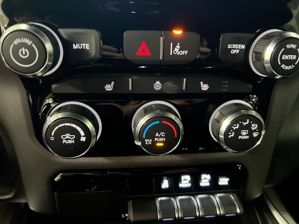 Used 2026 RAM 1500 Big Horn AWD/4WD image 16