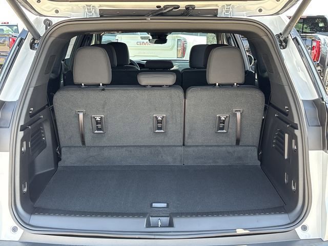 New 2026 GMC Acadia Elevation image 25