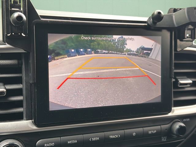 Used 2021 Hyundai Venue SEL FWD image 19