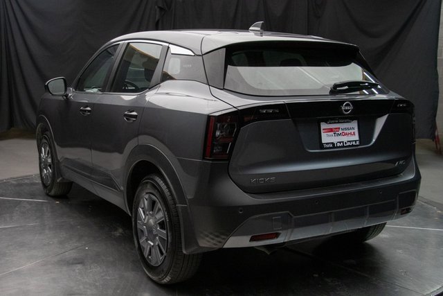 Used 2025 Nissan Kicks S image 10