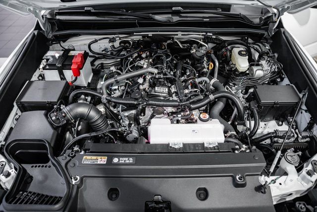 New 2026 Toyota 4Runner SR5 image 18